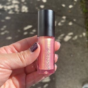 Younique Lucrative Lip Gloss in Color Legit